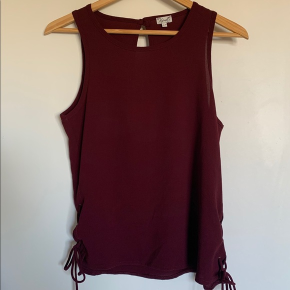 KISMET Sleeveless Lace-Up Top - Picture 2 of 5